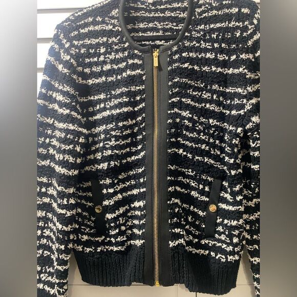 Black and White Striped Knit Jacket - Picture 4 of 4